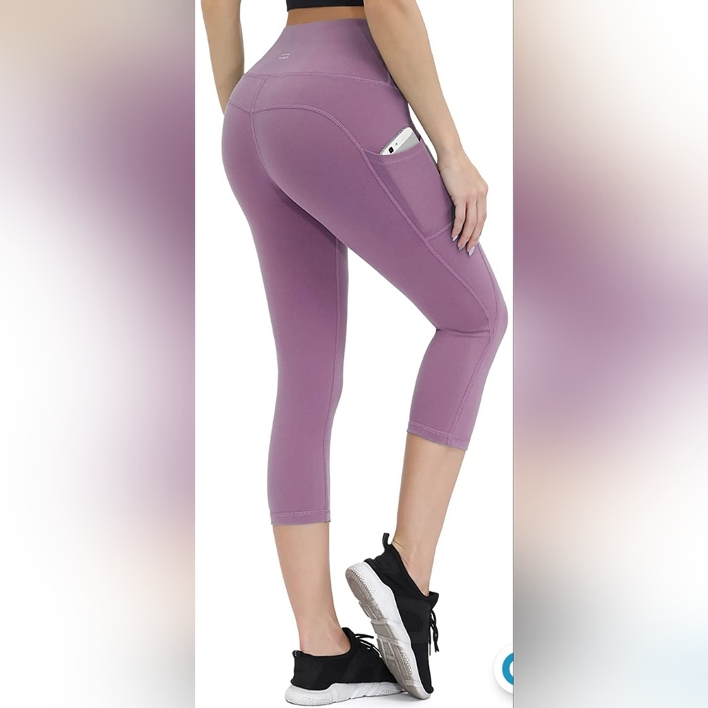 Along Fit Yoga Capri Legging Pants- New in Package